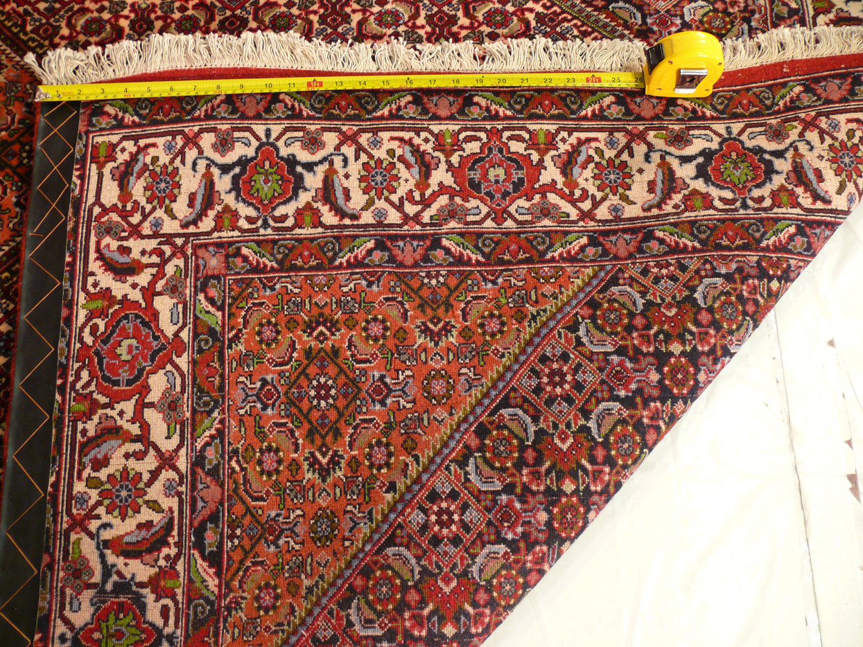 6"3" x 9'5" Persian Bijar Rug