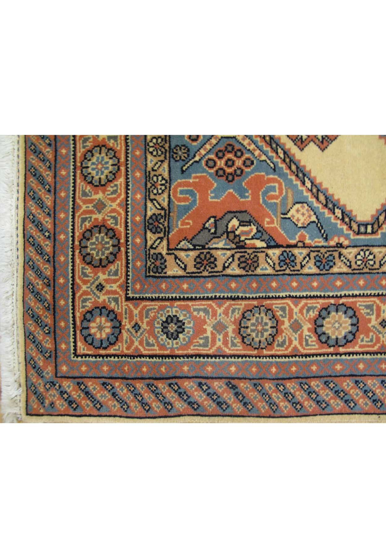 6 x 9 Geometric Oriental Bokhara Soft Wool Rug