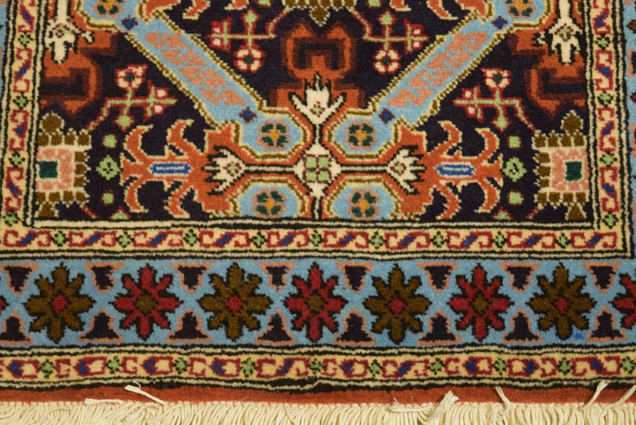 2'5 x 9' Persian Meshkin Runner | All-Over Design