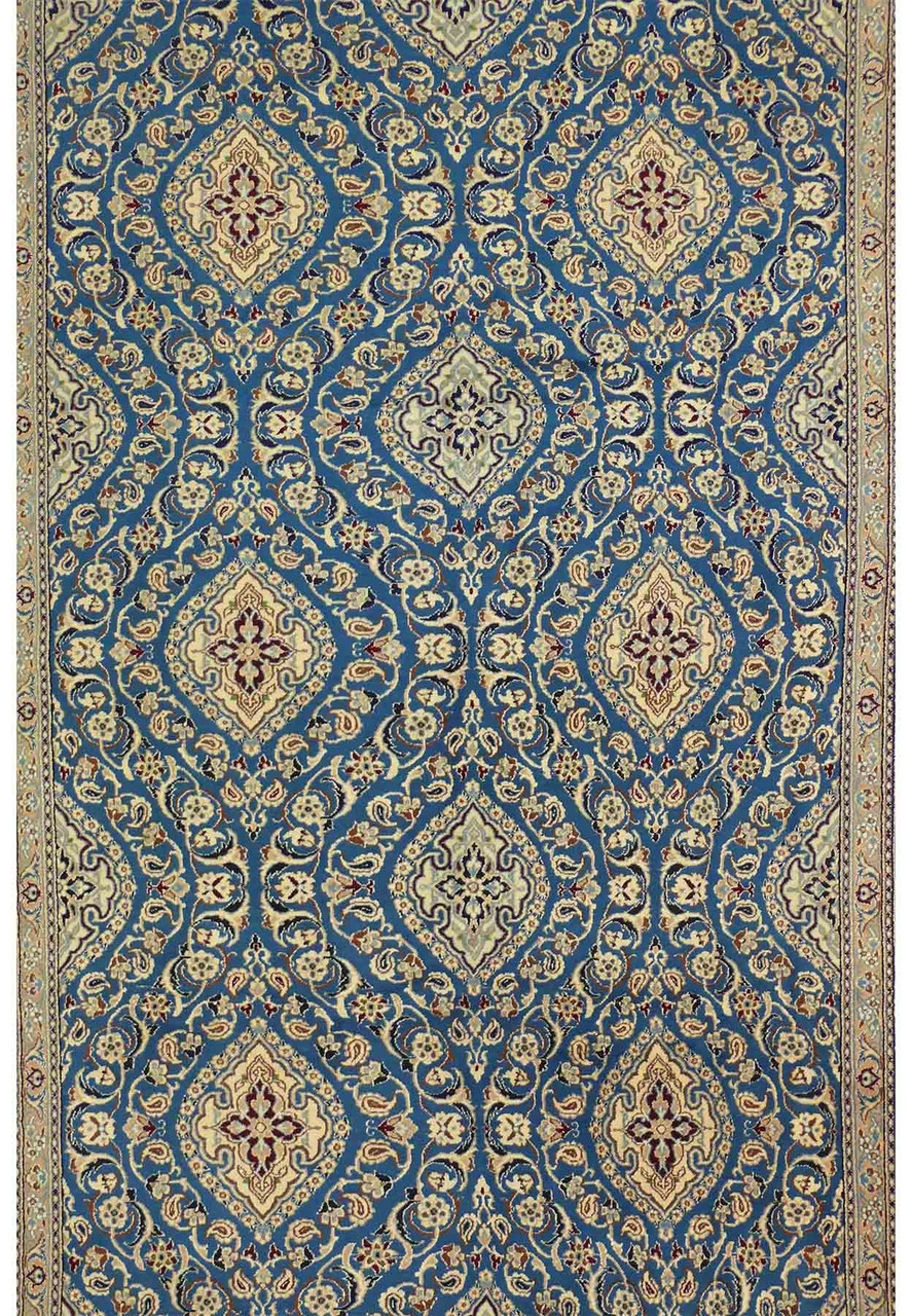 7 x 10 Persian Nain 9 LAA Wool with Silk Rug