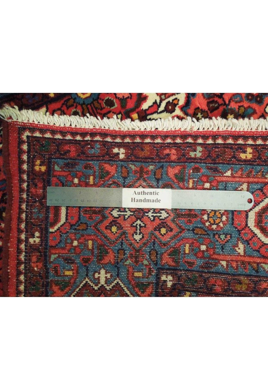 7 x 7 Persian Lilihan Square Rug