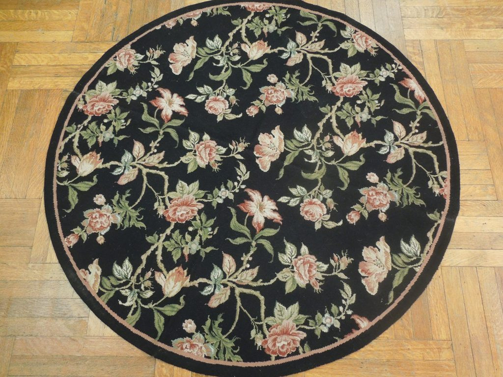 5 x 5 Garden Design Flat Weave Needlepoint Round Rug