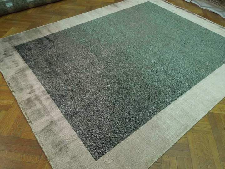 8 x 10 Wool & Silk Modern Rug