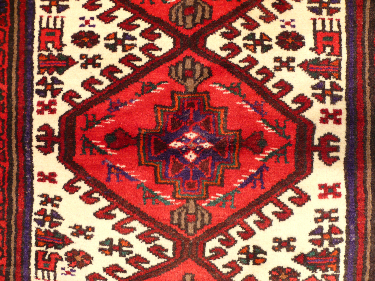 3 x 5 Persian Hamedan Rug 17