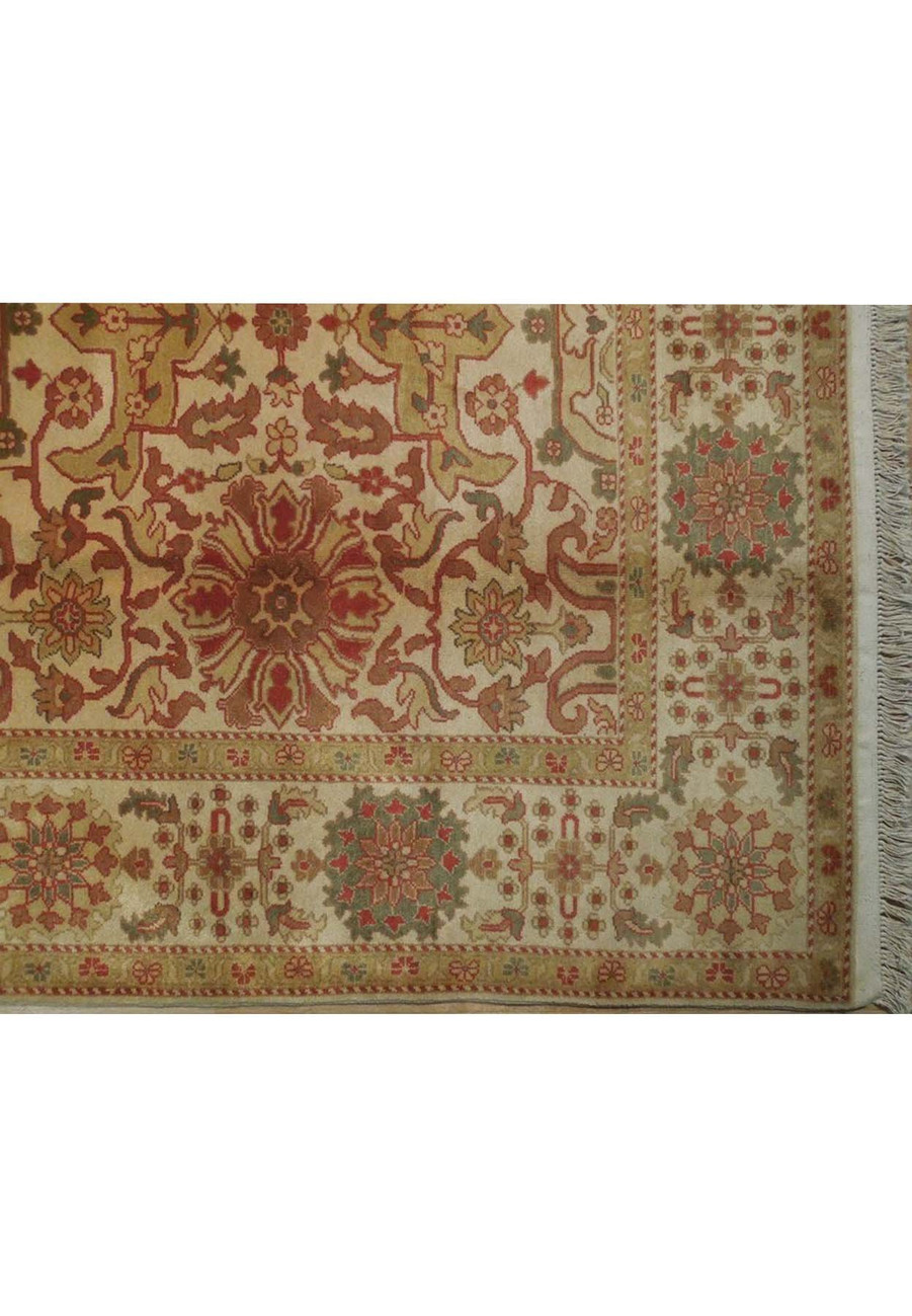 6' x 9' Transitional Chobi Vegetable Dyed Rug 2