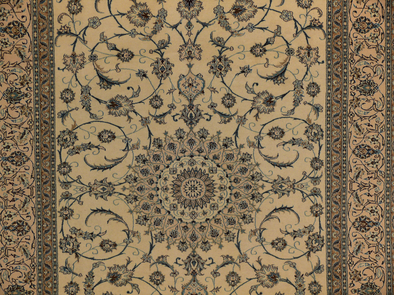 8'2 x 11'6 Persian Nain Dragon Medallion Design Rug