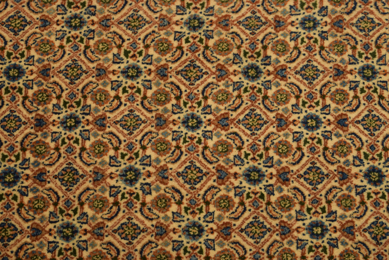 5 x 8 Persian Moud Rug All Over Design