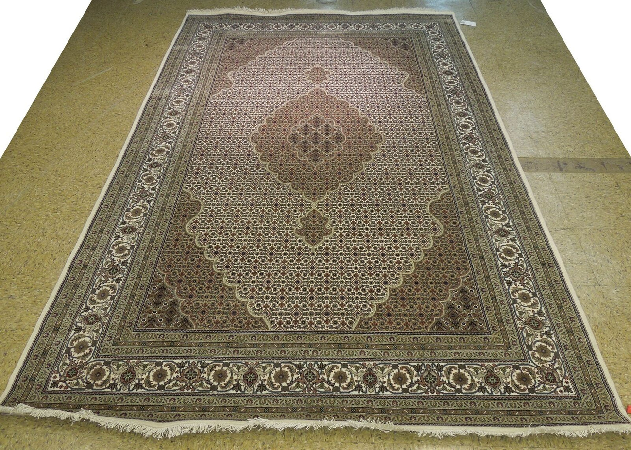 7 x 10 Oriental Mahi Wool & Silk Rug