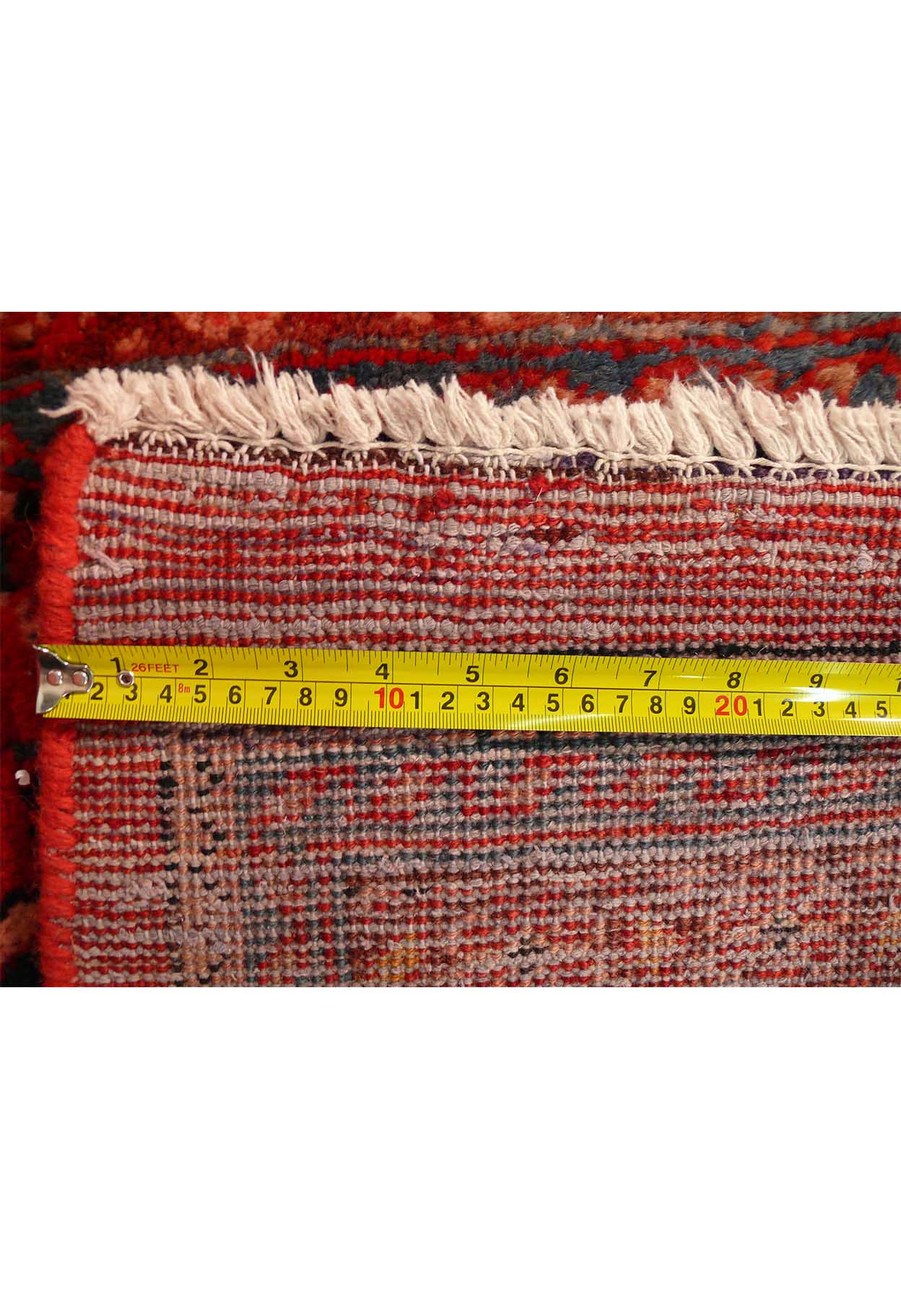 Detail Snapshot of this 4'2 x 10'6 Persian Bibiabad Rug