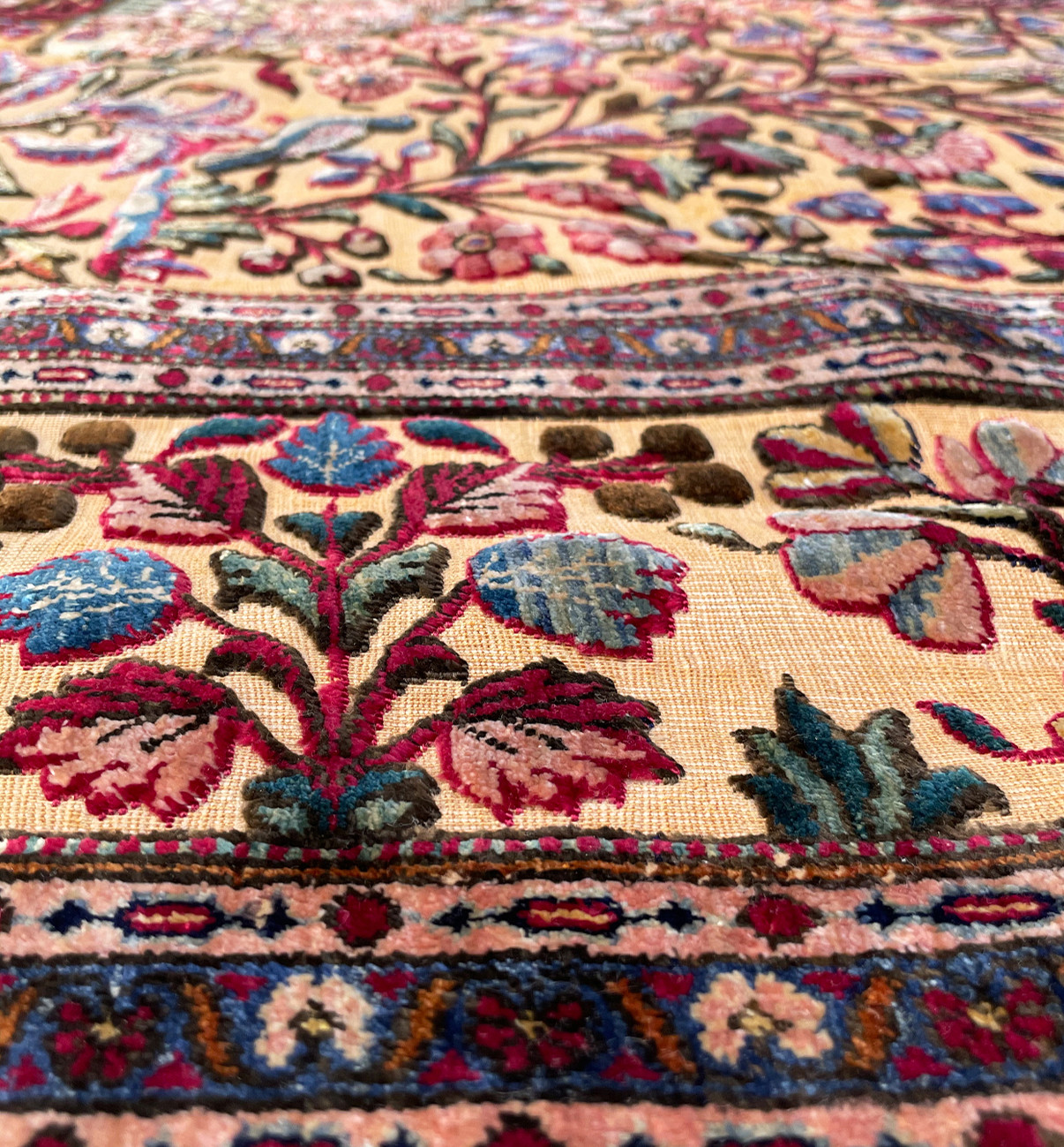 4'5 x 7 Antique Persian Tabriz Souf Rug Silk and Gold plated metallic