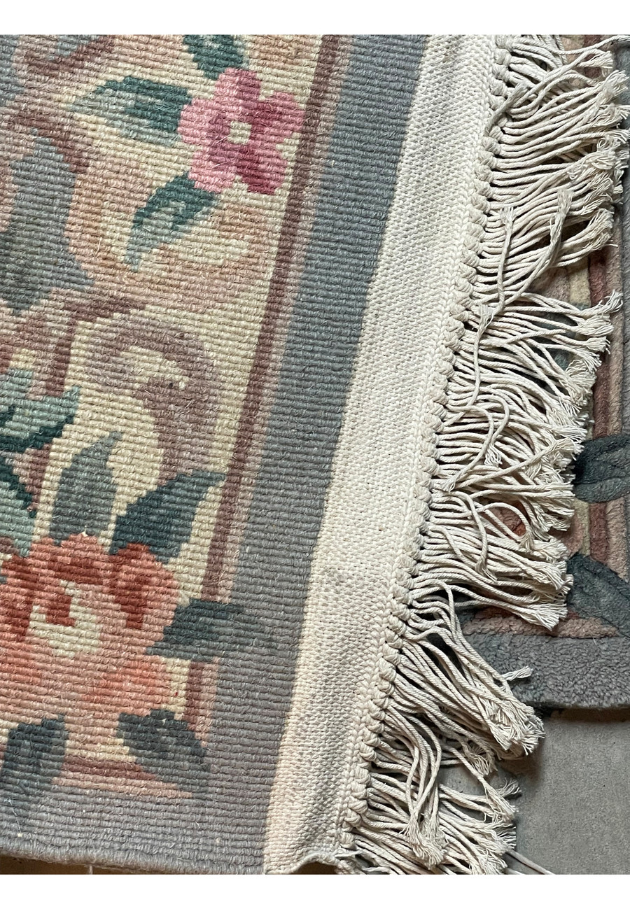 3x5 art deco rug showing the artistry of the back of the rug