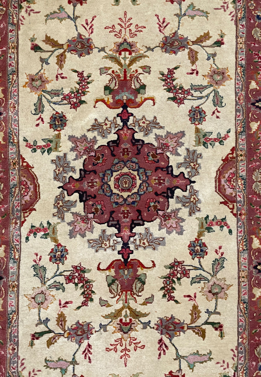 Detailed Center Medallion of the 2'8 x 7 Persian Tabriz Runner with Silk Accents
