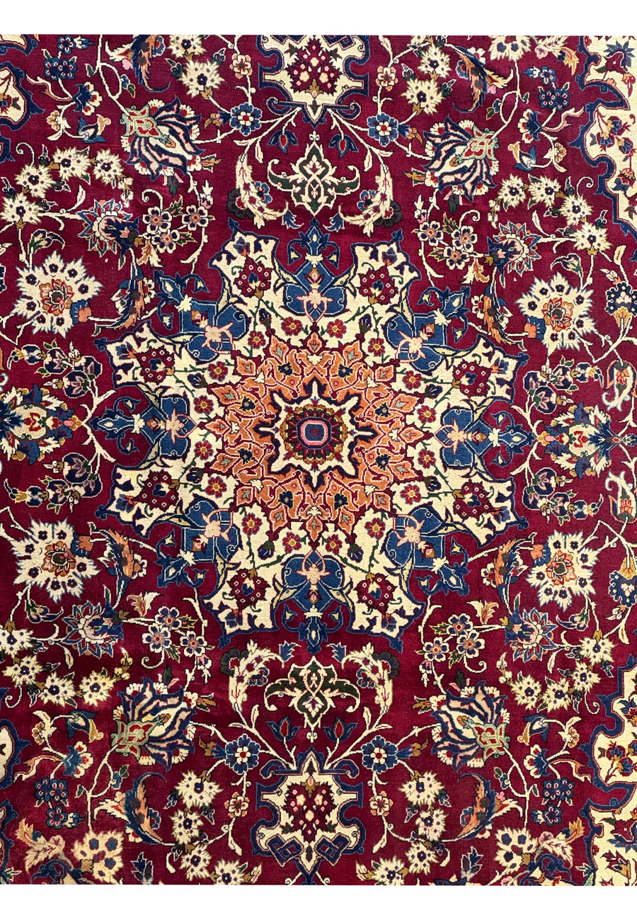 Close-up of the medallion in the center of an 8 x 11'4 Persian Bakhtiar Rug highlighting intricate design and vibrant colors.