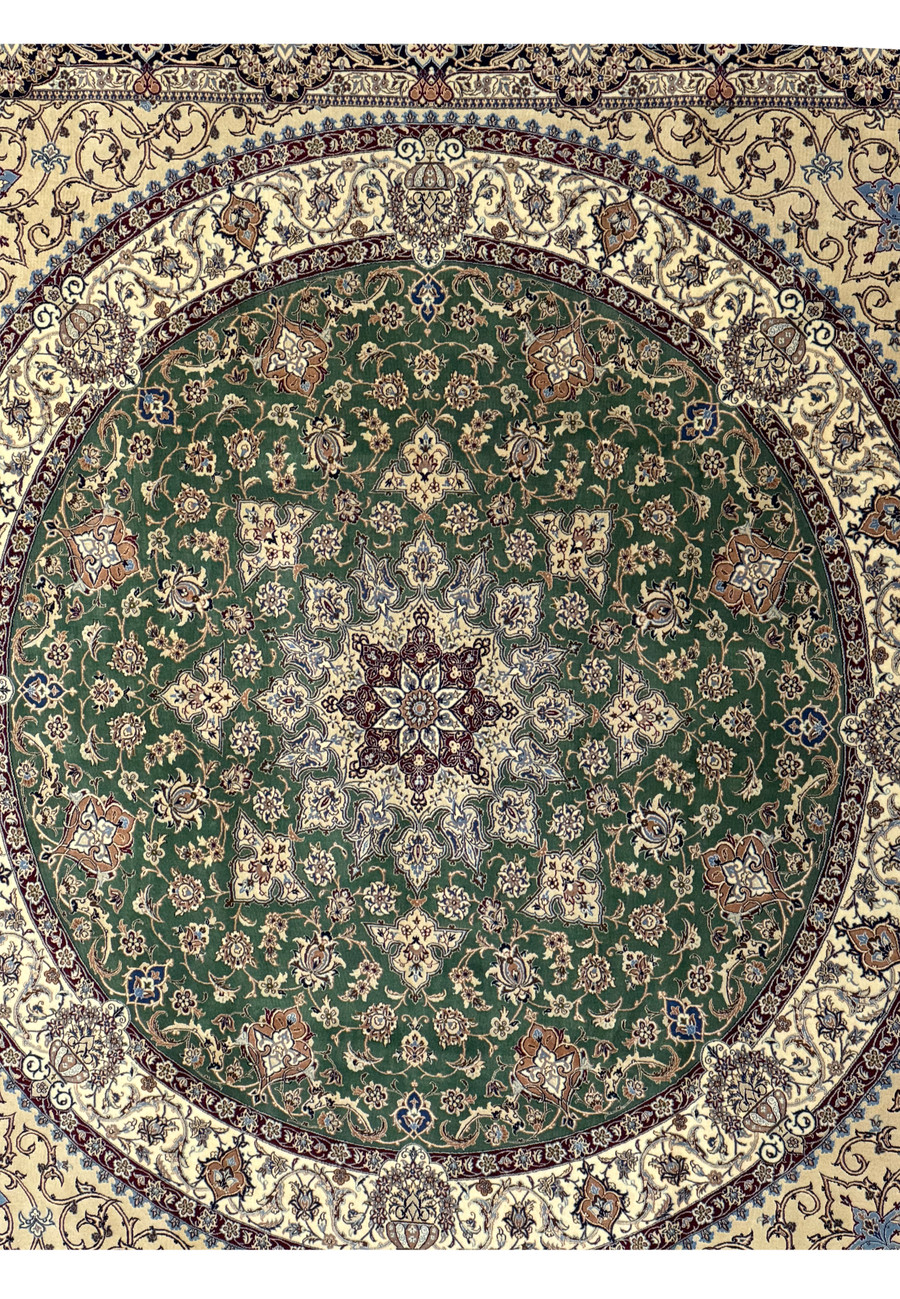 Detailed view of the central medallion on a 9 x 9 Nain 6LA Persian Rug