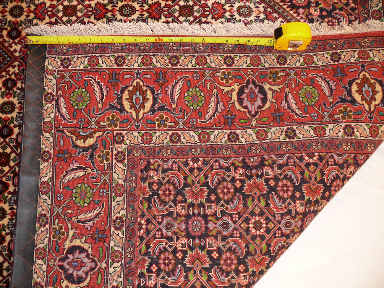 7 x 10 Persian Bijdar Rug Mahi Design