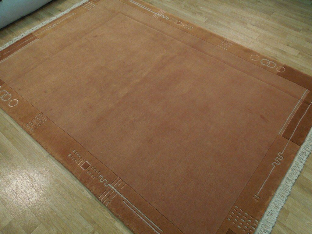 6 x 8 Modern Handmade Tibetan Rug