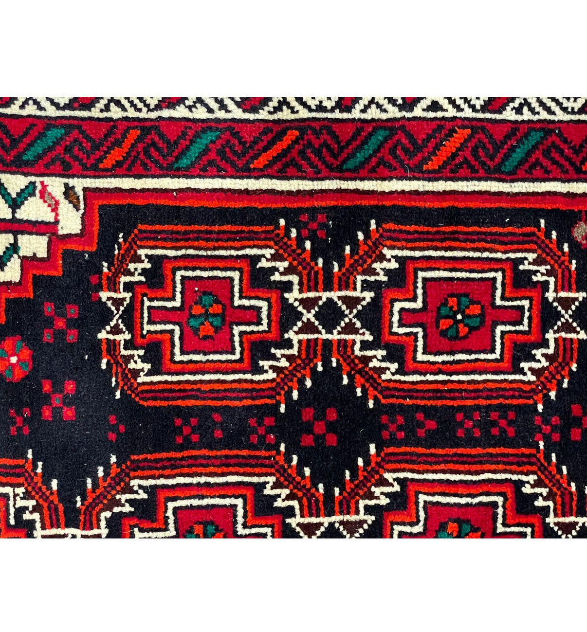 3'4 x 6 Persian Songhor Rug