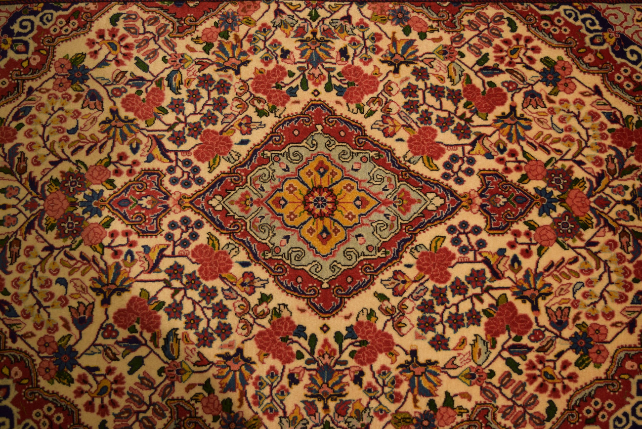 3'5 x 4'3 Floral Persian Jozan Rug