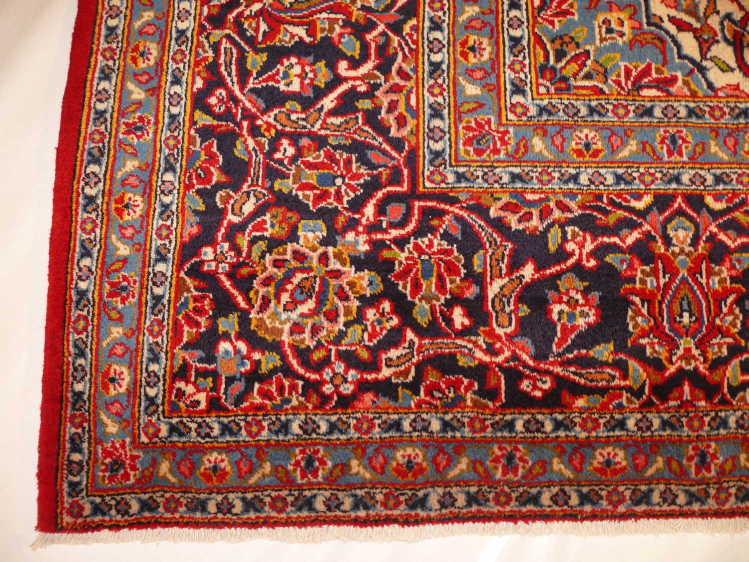 10'2 x 14'3 Persian Kashan Rug