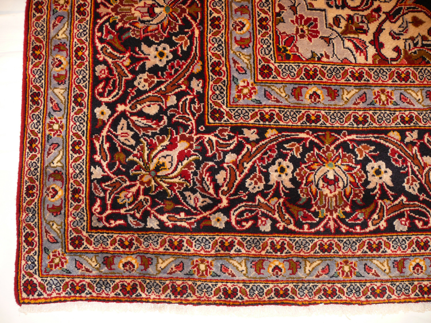 10 x 13'5 Classic Persian Kashan Rug | Known from TV Show Shark Tank