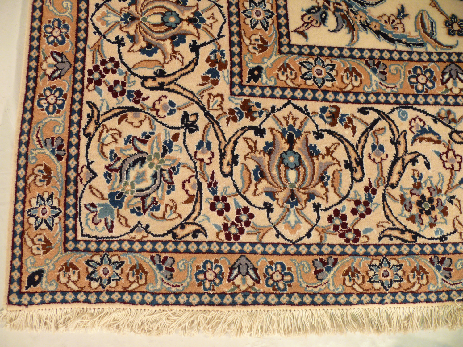 8'1" x 11'5 Persian Nain 9 LAA Rug Wool & Silk