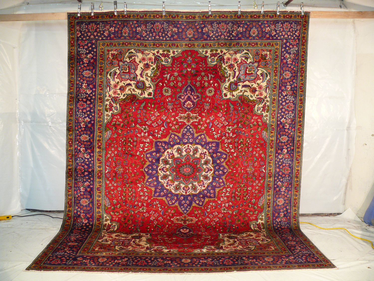 9'8" x 12'7" Persian Kerman Rug