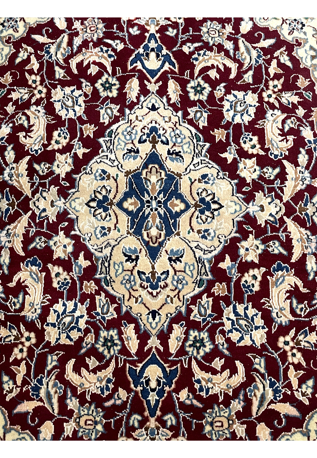 Bring elegance and sophistication to any room with this handcrafted 3x4 Persian Nain Rug, made with wool and silk