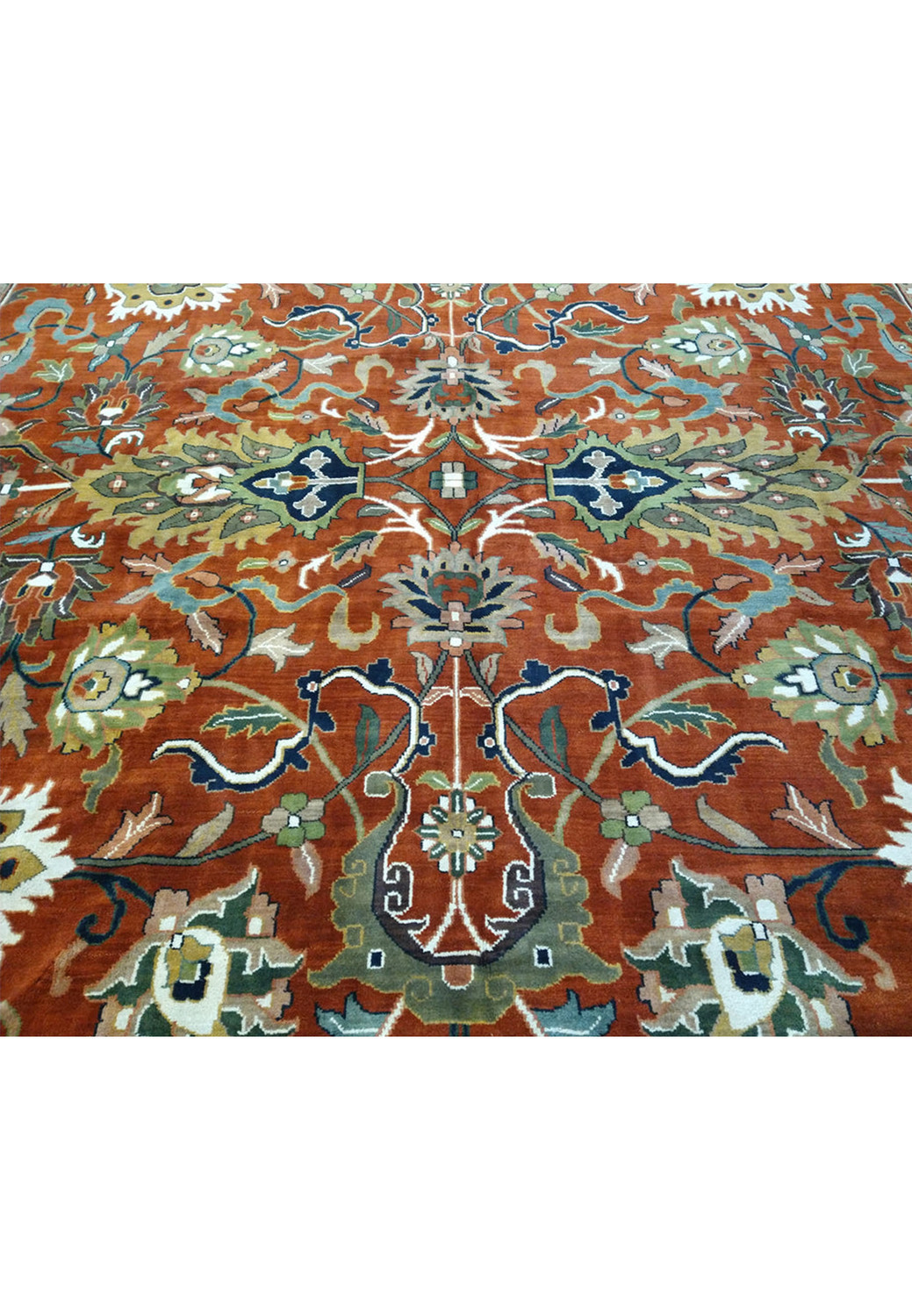 Angle view highlighting the thick pile and rich colors of a handwoven Oriental Serapi Palace Rug