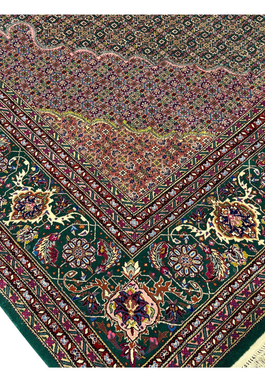 Hand-knotted Persian Tabriz Mahi rug with silk highlights in room-sized dimensions.