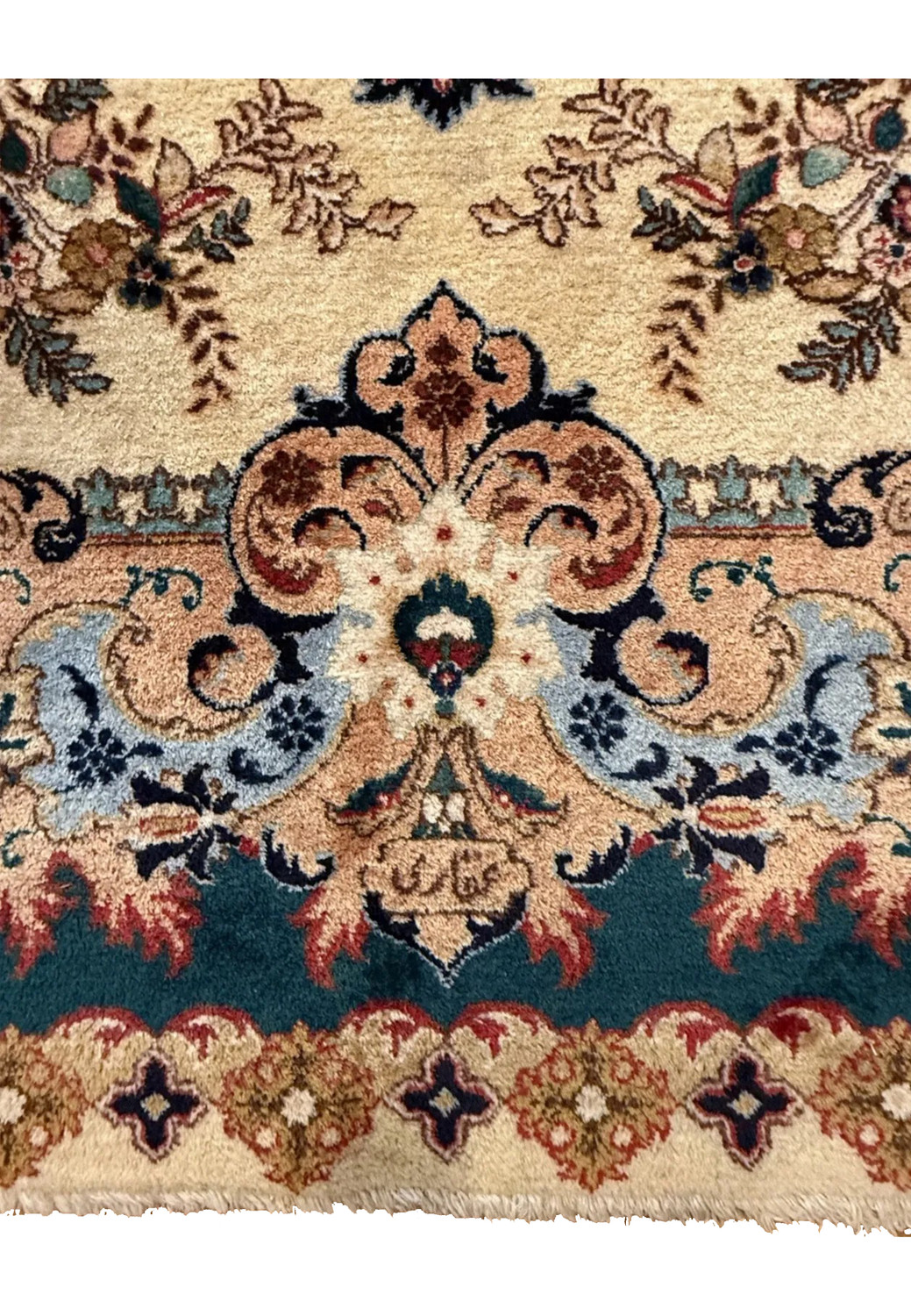 Lower field view highlighting flowing vine symmetry and balanced warm and cool color tones