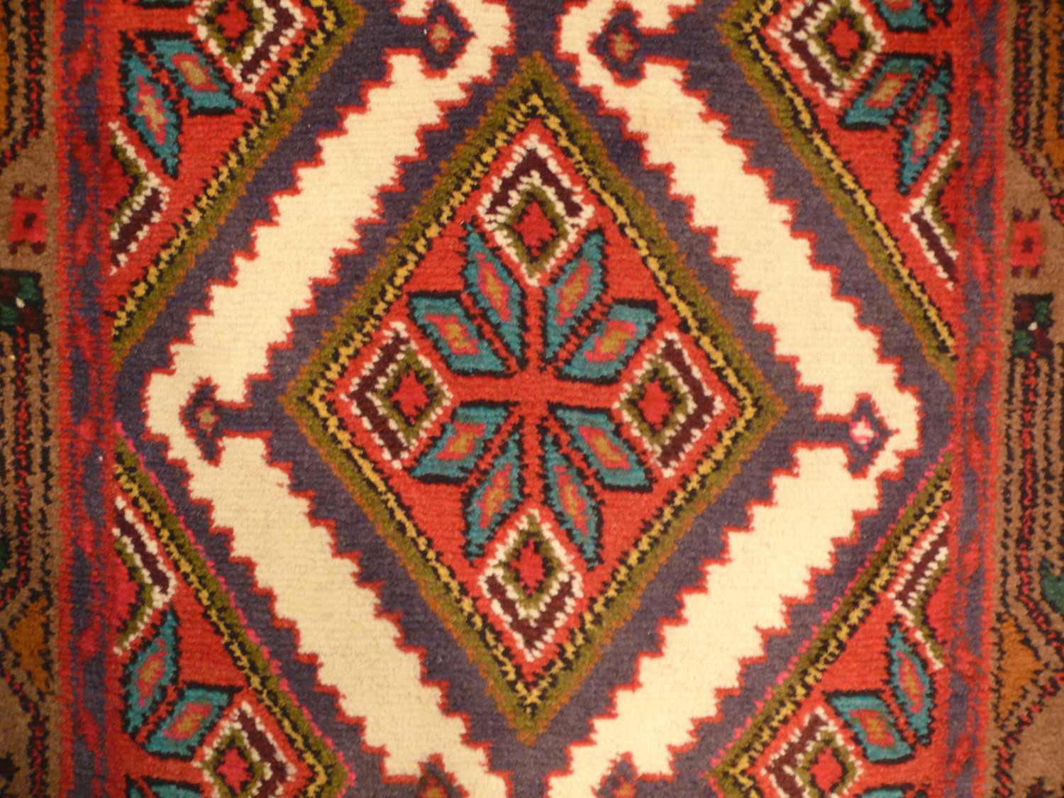 2'6 x 9'6 Persian Hamedan Runner Rug