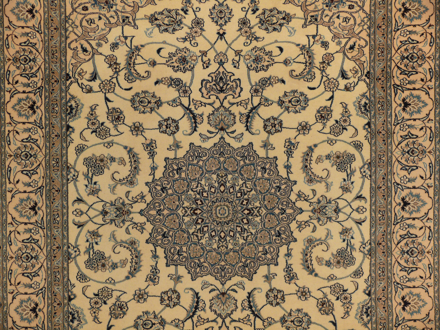 8 x 11 Persian Nain Rug with crown medallion