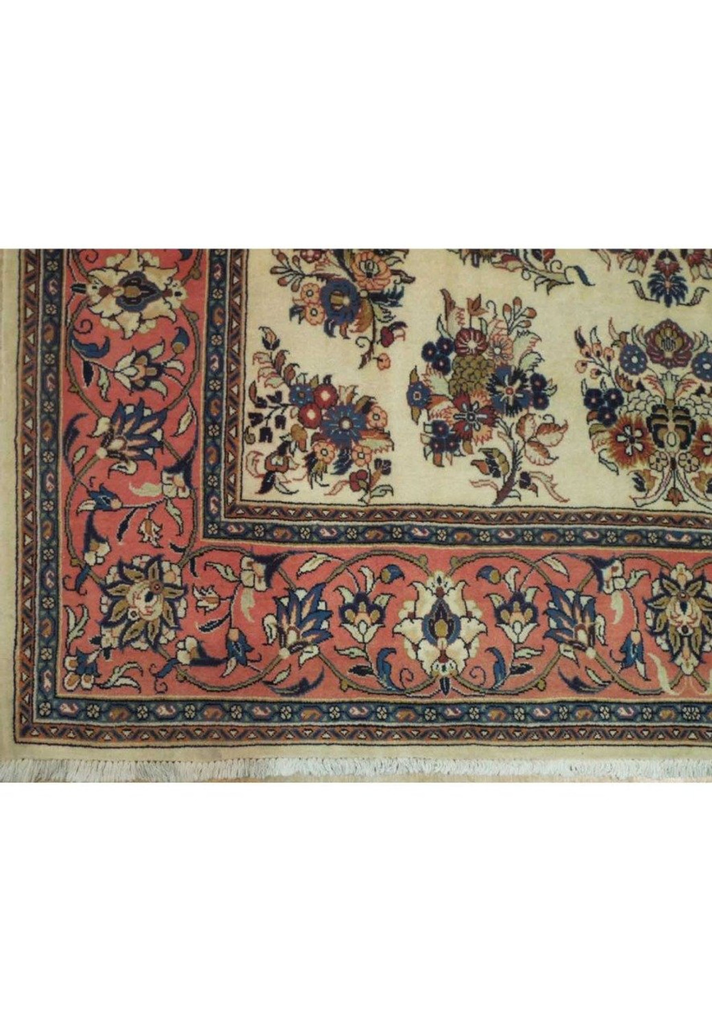 7 x 7 Persian Sarough Rug