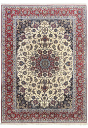 The Timeless Elegance of Isfahan Persian Rugs: A Masterpiece of Art and Craftsmanship
