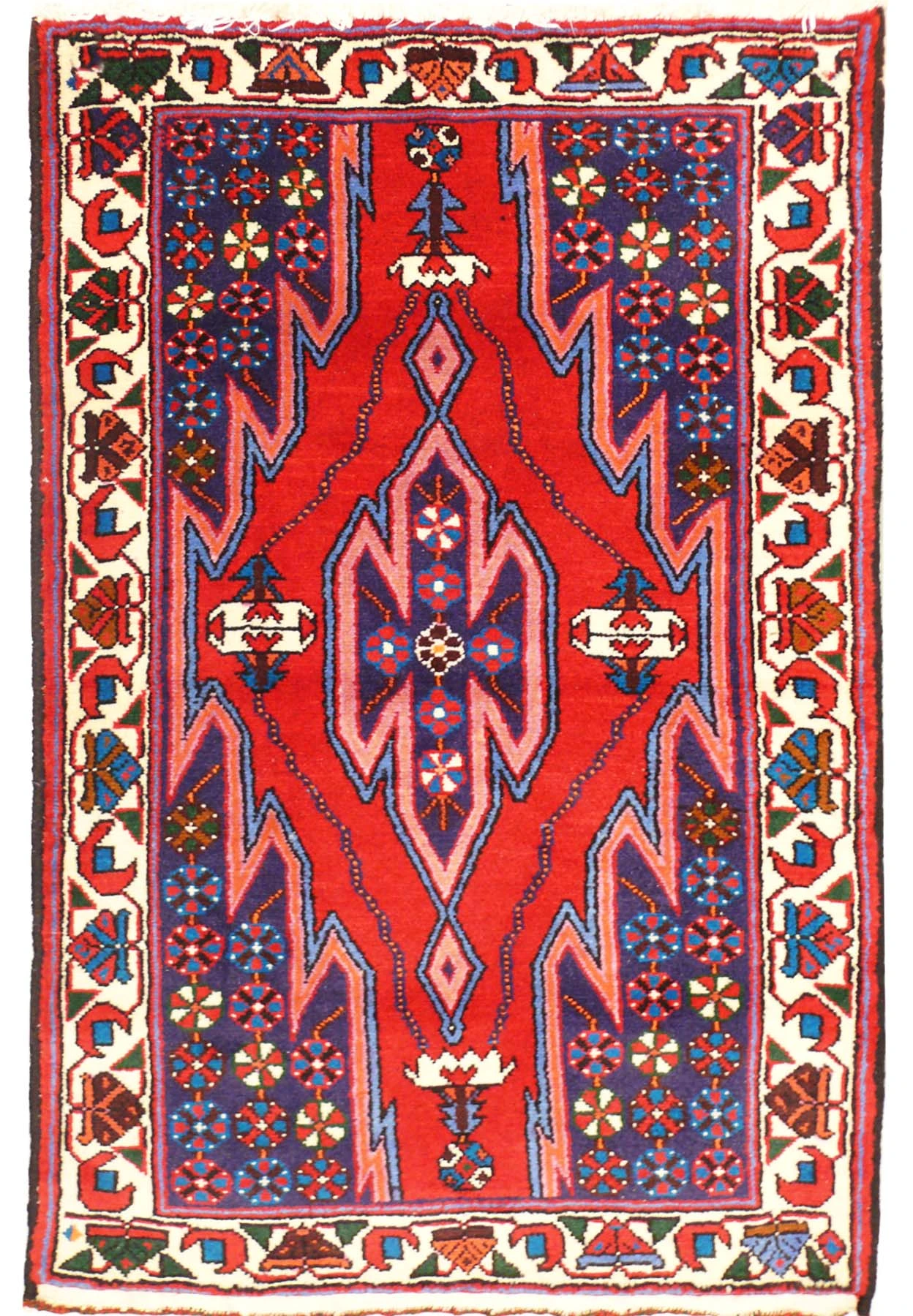 2'6" x 4'1" Persian Tajabad rug with red field, navy lozenge medallion and ivory hooked border