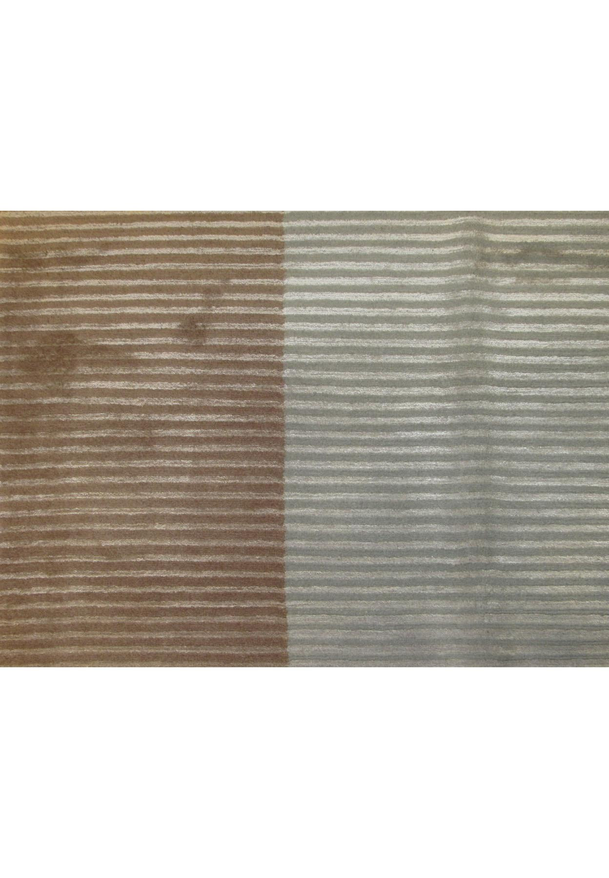 8 x 10 Modern Handmade shiny and soft wool