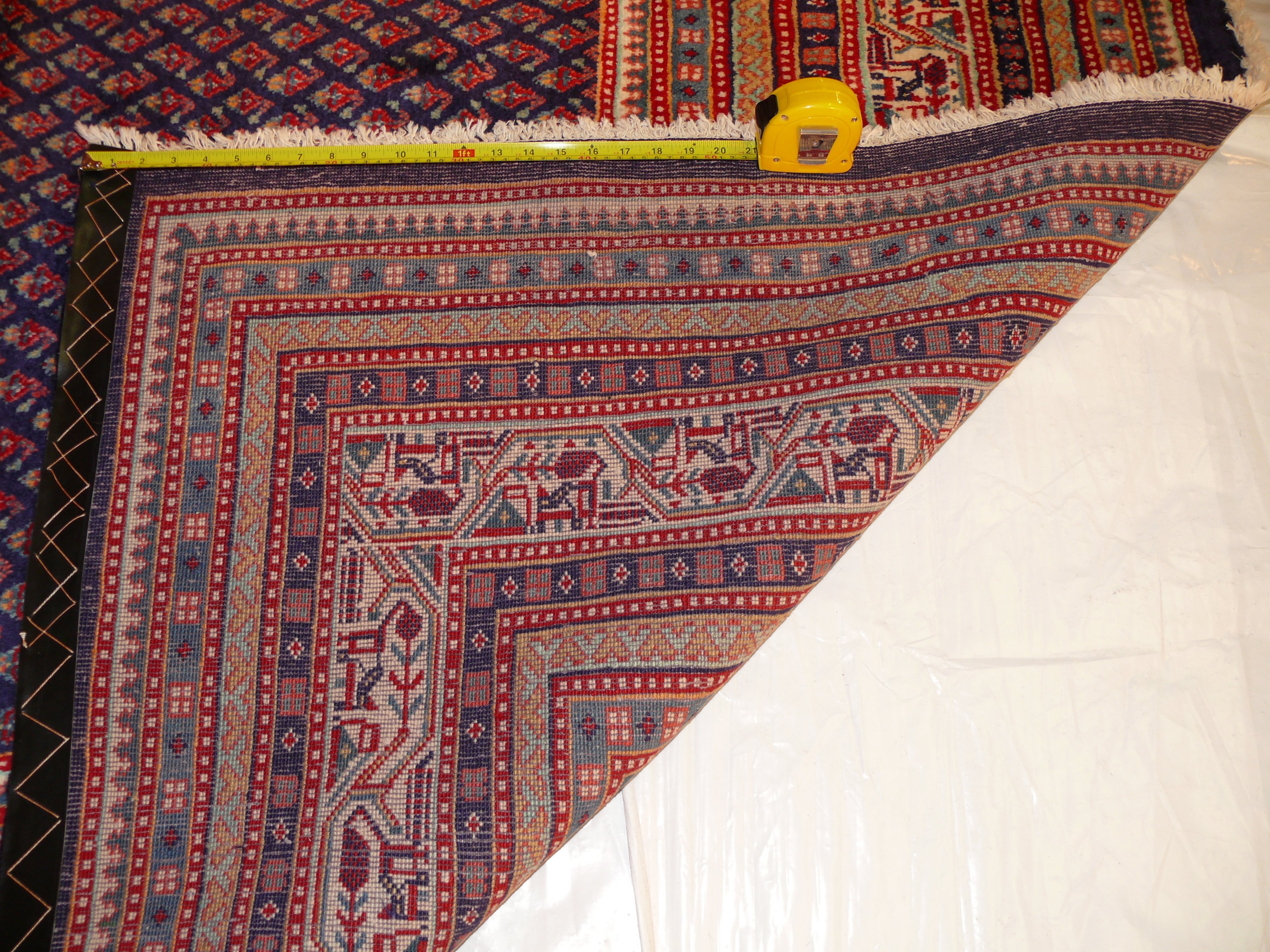 9 x 12'2" Persian Arak Rug - Close-up of Texture