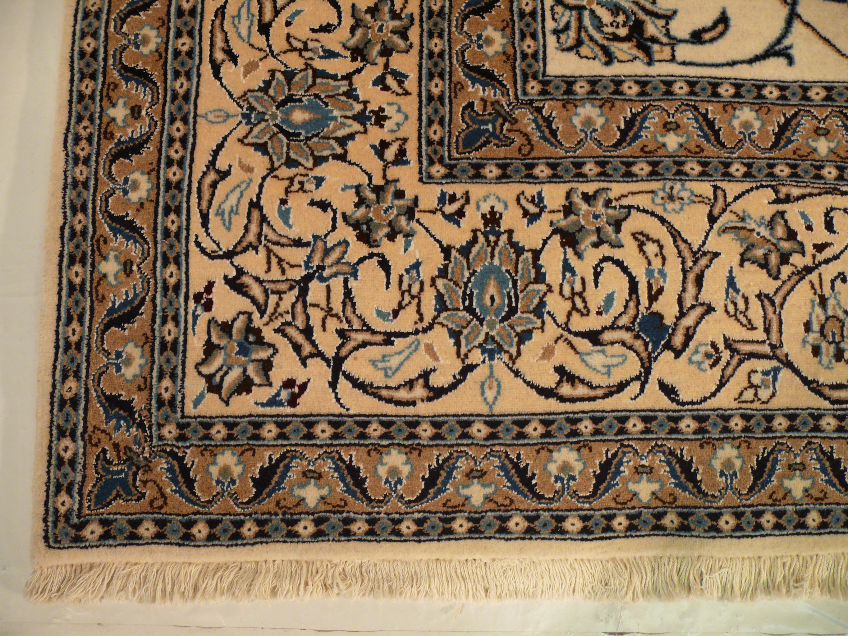 8'1" x 11'3" Persian Nain Rug