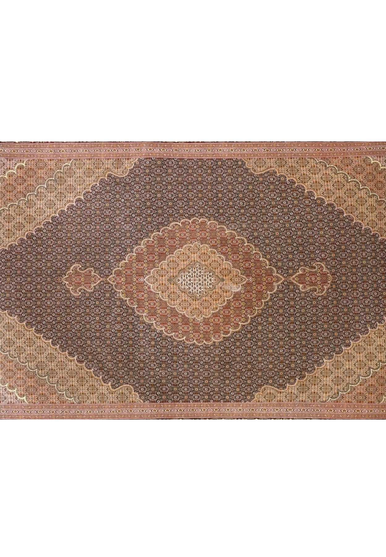 7x10 Persian Tabriz Mahi 50 Raj Rug midfield illustrating the mahi / fish design