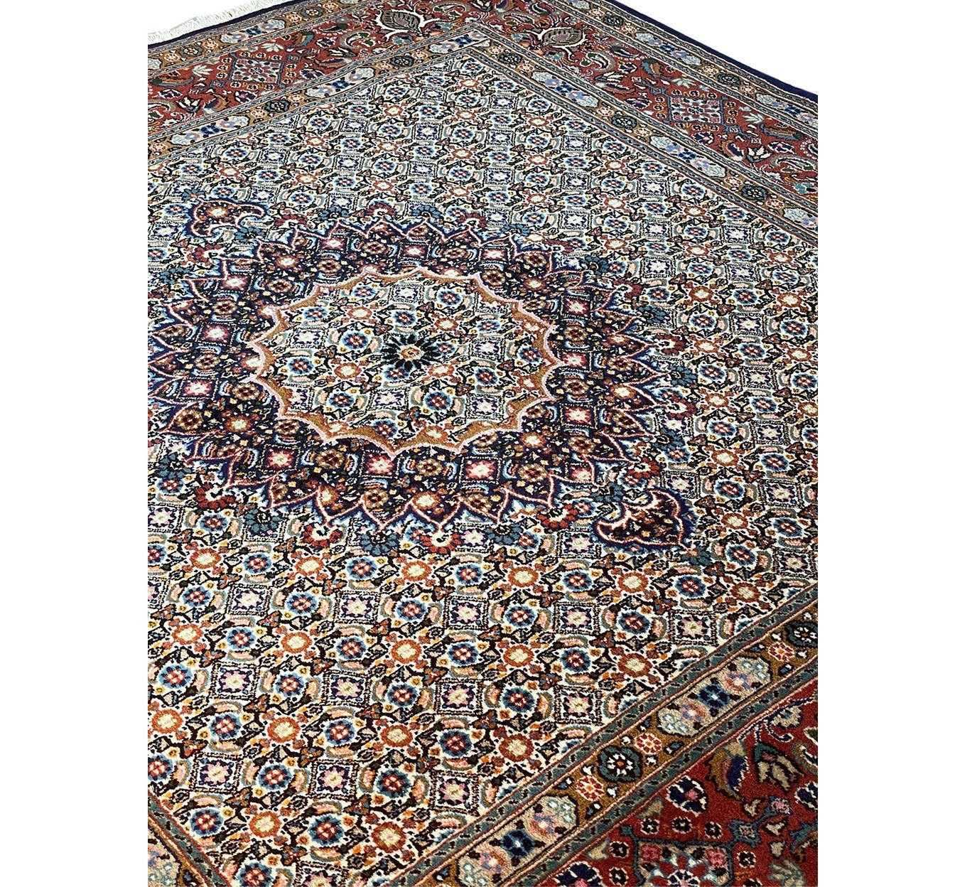 6'5" x 6'5" Persian Moud Square Rug