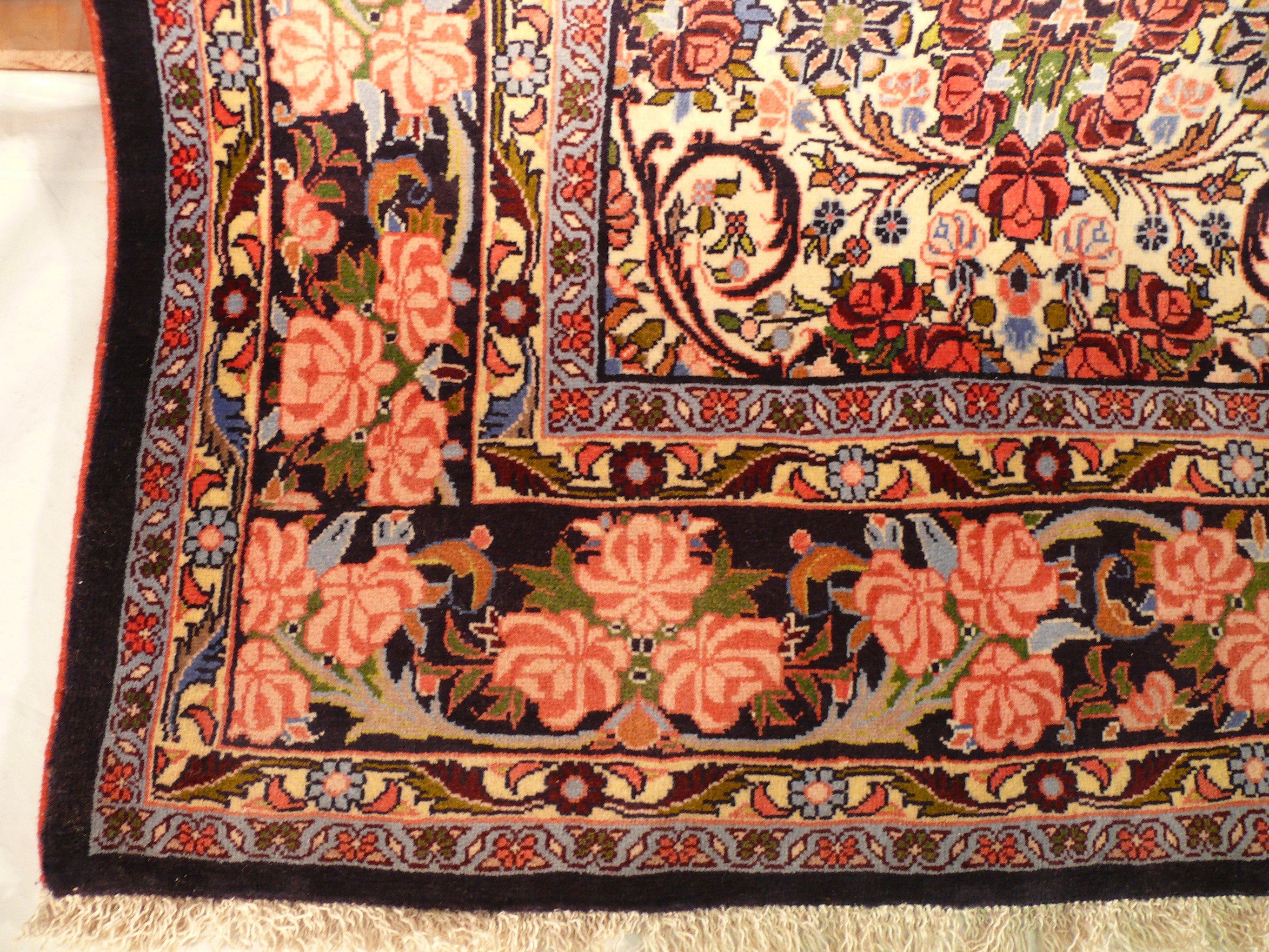 7 x 10 Persian Bijar Rug Floral Design