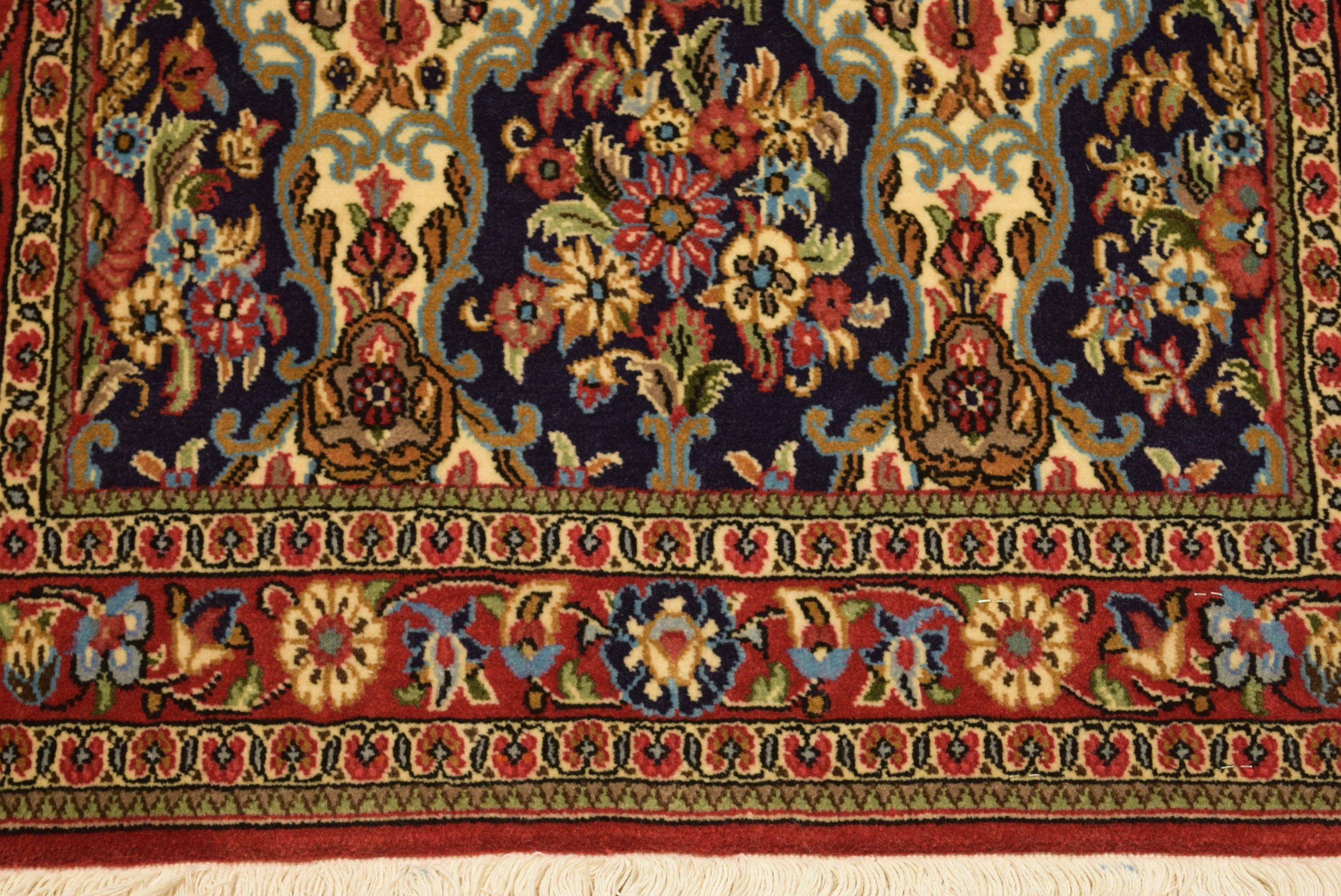 2'6 x 4 Floral Persian Qum Kork Rug