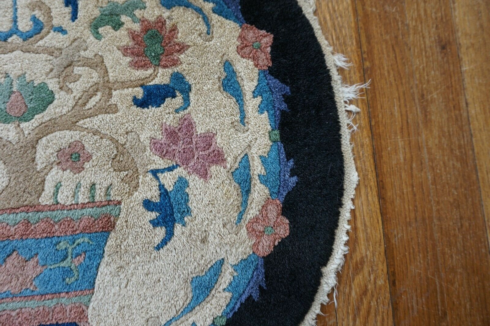 2 x 2 Antique Oriental Art Deco Round Rug