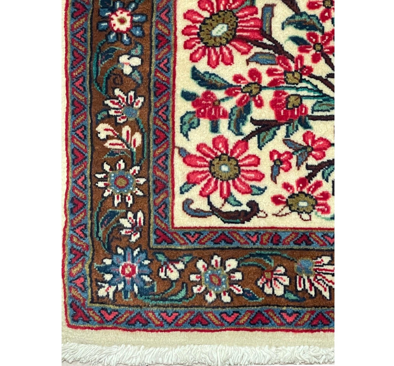 2'5" x 4'3" Botanical Persian Sarough Rug 1