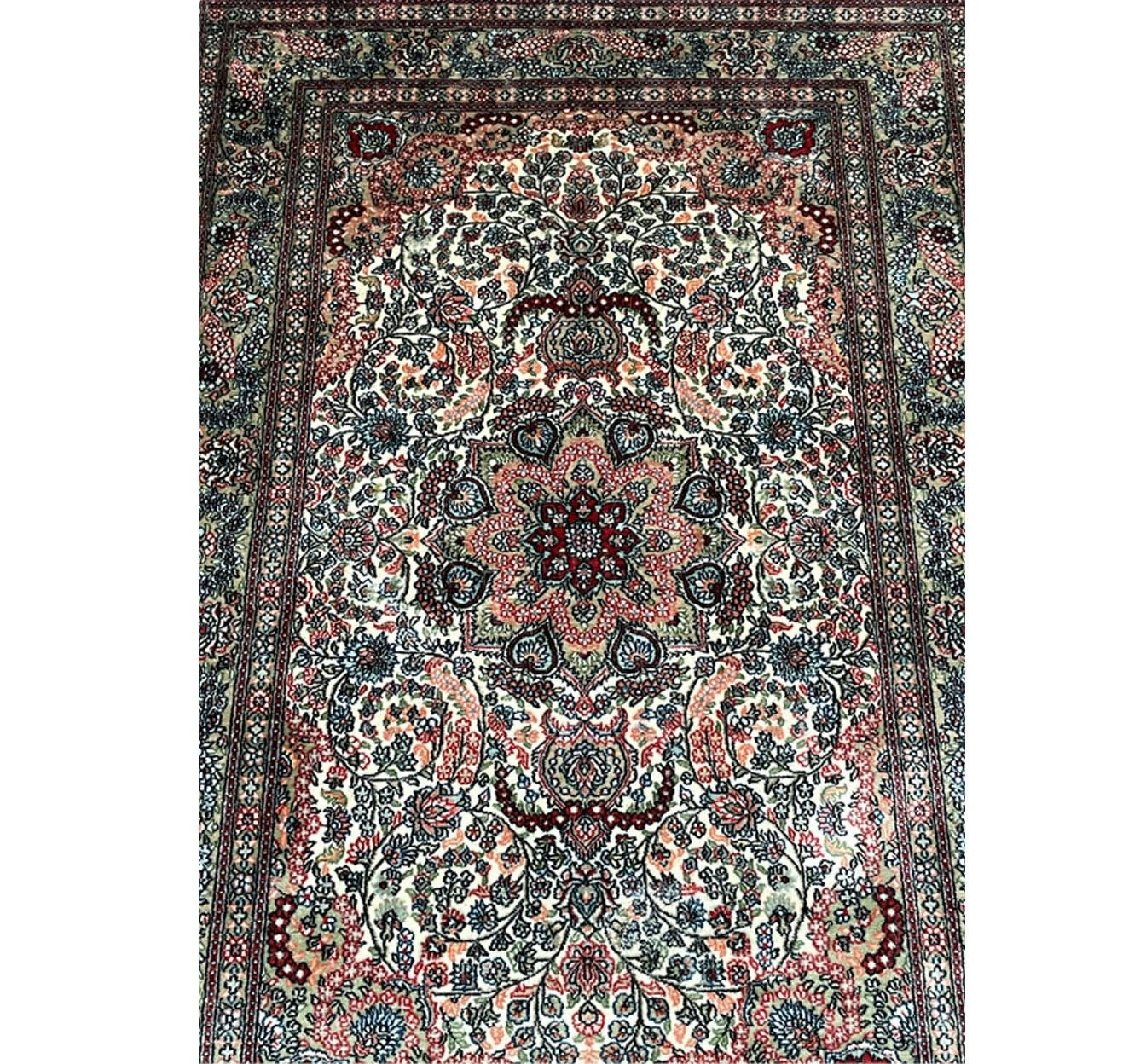 3 x 5'2 Oriental Tabriz 100% Silk Rug