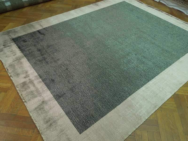 8 x 10 Authentic Handmade Silky Modern Rug