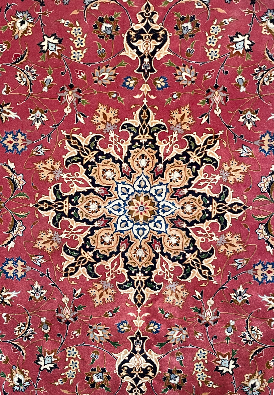 Stunning Center Medallion Design on a 5x7 Persian Tabriz Rug