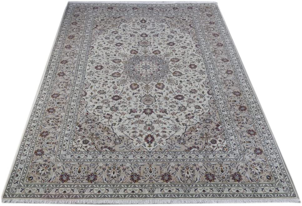 8'1 x 11'4 Persian Kashan Signed Rug