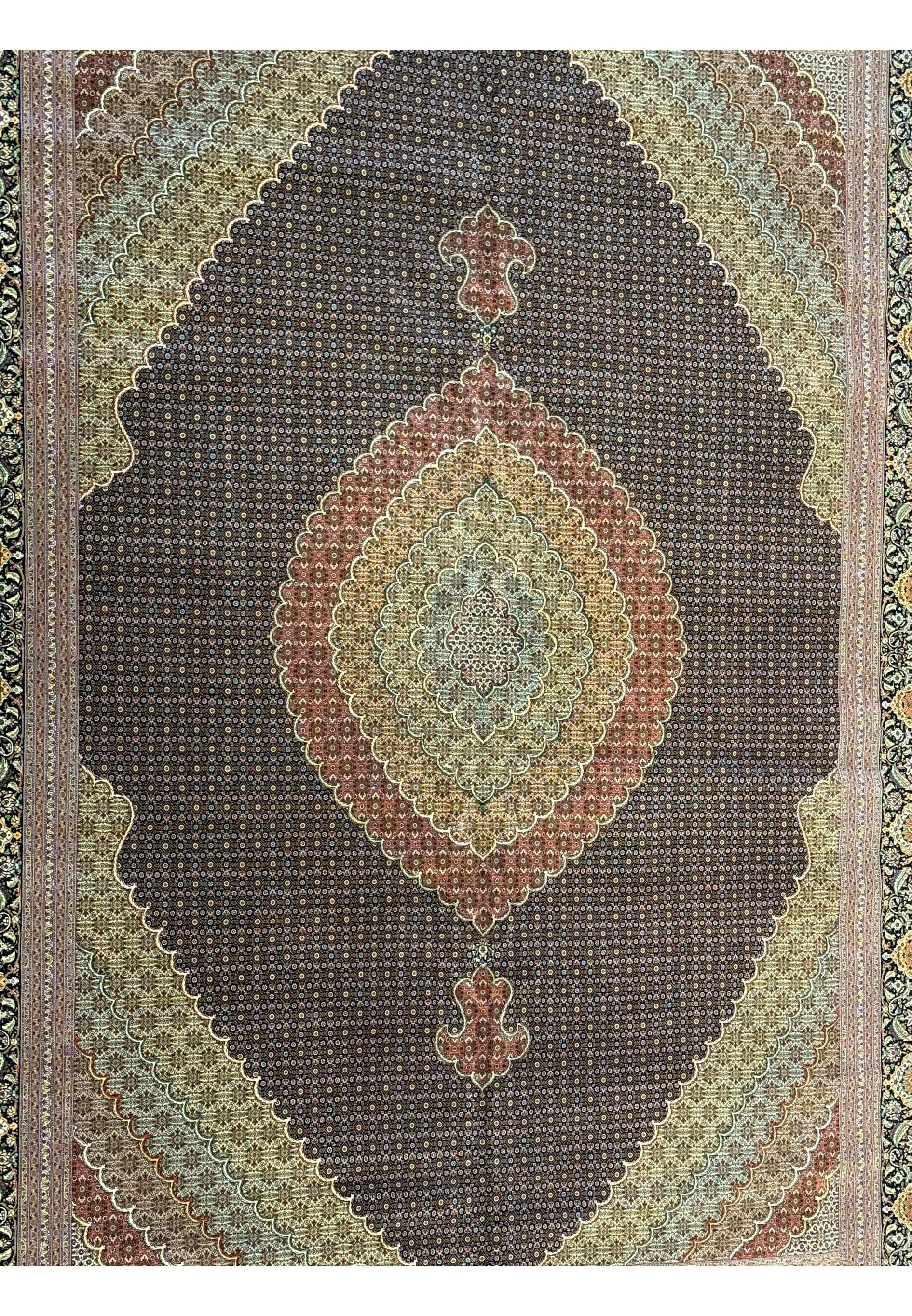Close-up of the central medallion on a 11'7 x 16'6 Persian Tabriz Mahi rug, highlighting geometric and floral motifs
