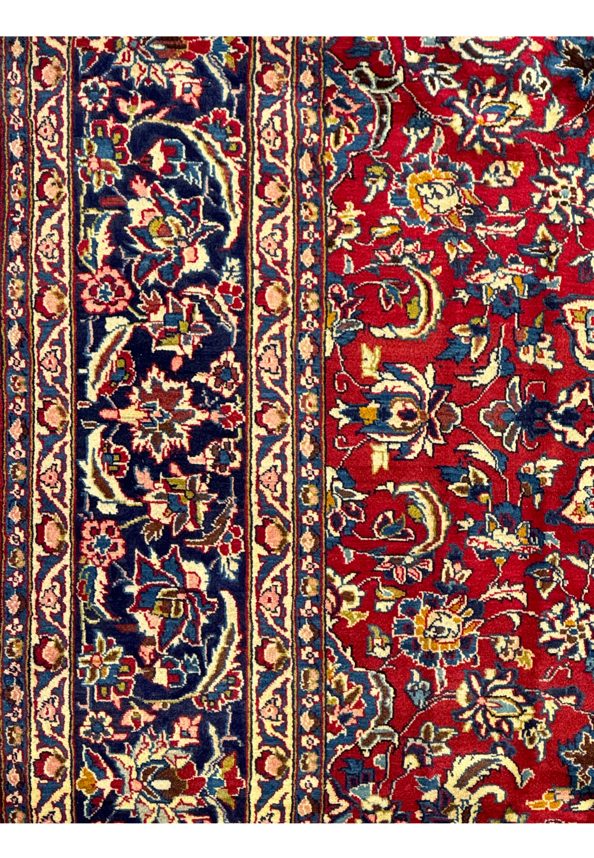 Close-up of the intricate border design on the Persian Isfahan Rug 10 x 13